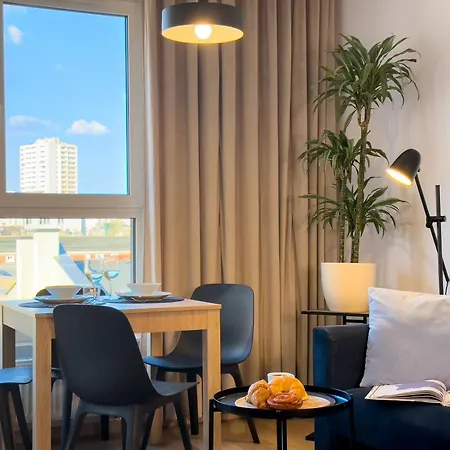 Apartment Urban Premium - Opolska 10 No 91 - Balcony - Rooftop Garden - Free Garage